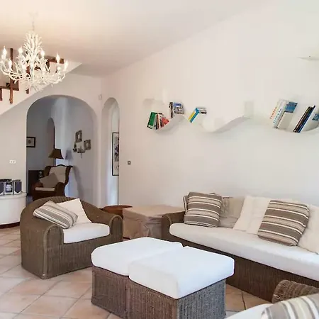 Ice & Fire Villa