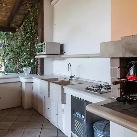 Ice & Fire Villa
